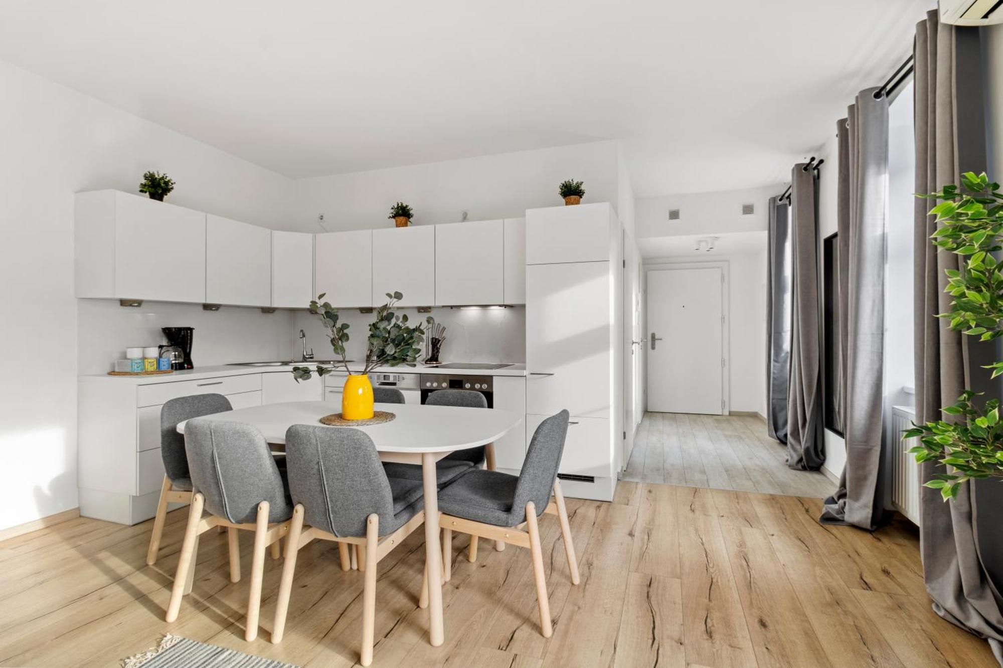 Terrace - 75 M² - Near Wiener Stadthalle エクステリア 写真